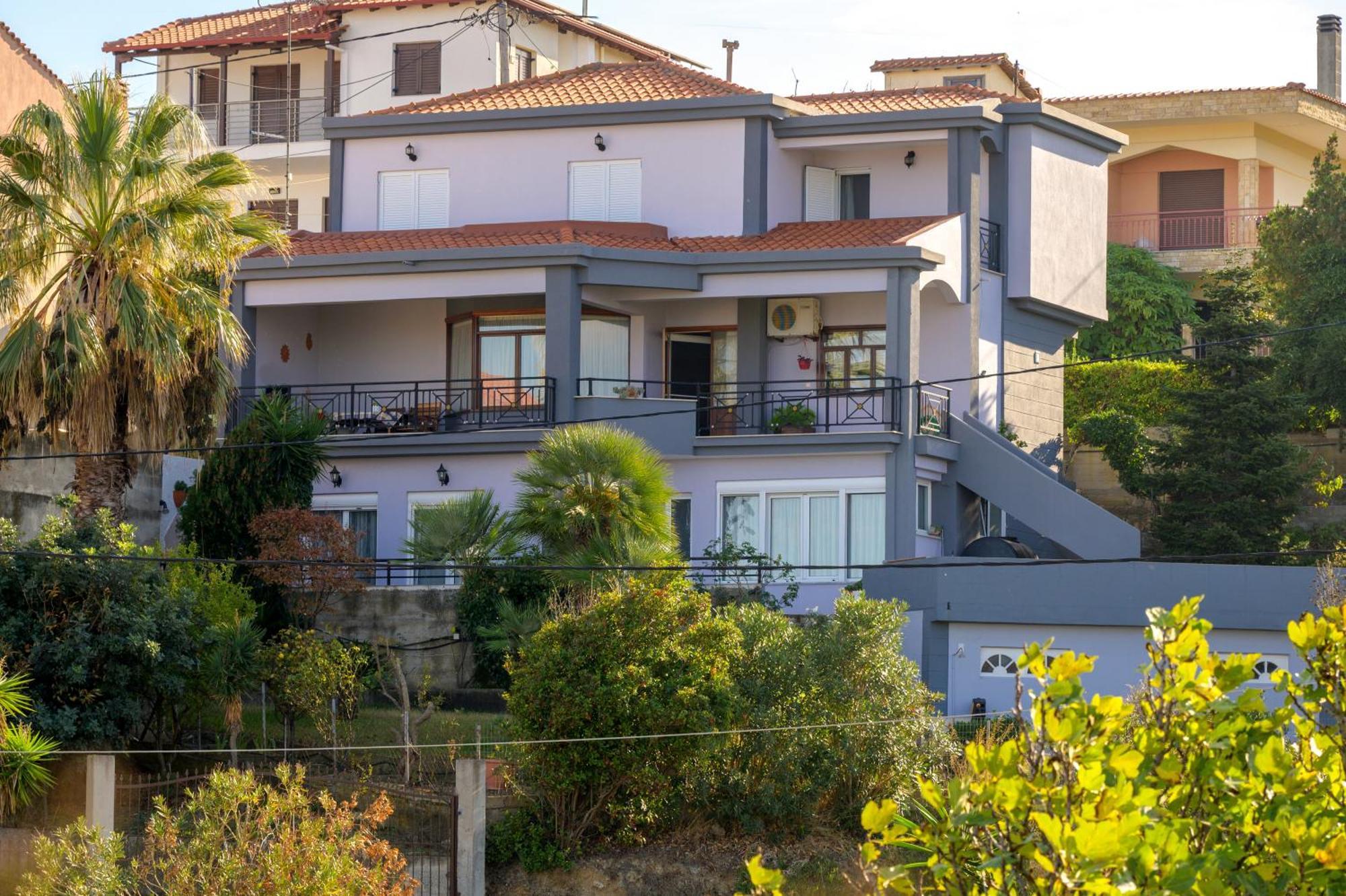 Michael'S Apartment'S Nea Roda Exterior foto